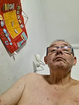 Chat +18 de Marlon92700 ao vivo