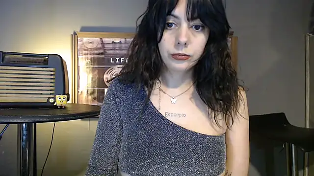 Mickyta live XXX chat