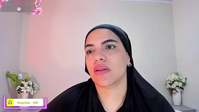 Umarani_ Live XXX-Chat