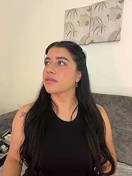 צ'אט XXX בשידור חי של KallyMyller1