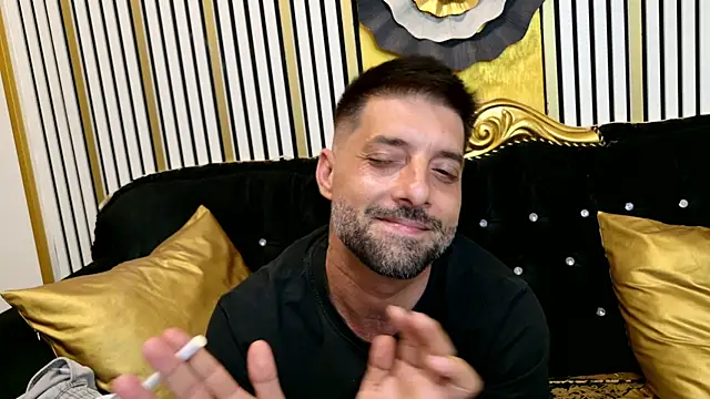 TommyDum Live XXX-chat