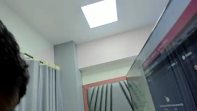 JustinOrtiz_'s Live XXX Chat
