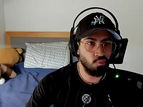 XXX chat uživo modela Thiagox2002