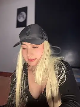 _Danna élő XXX-chatje