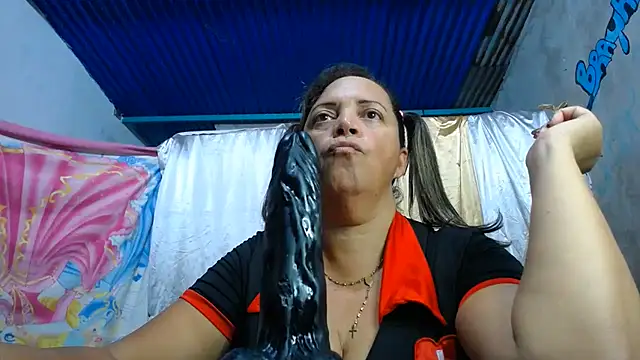 alina_maturehot Obrolan Langsung XXX