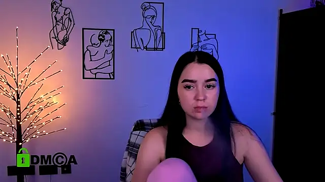 monica_xcx: απευθείας συνομιλία ΧΧΧ