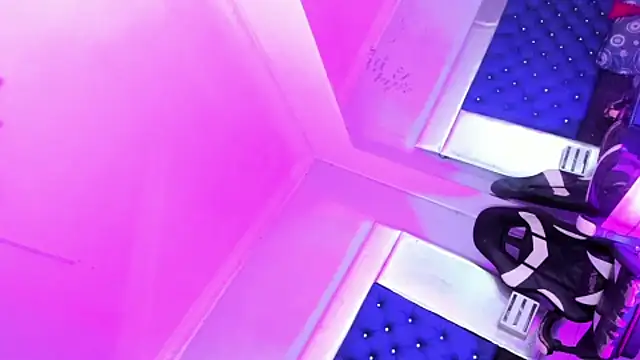 Sammybitchx Live XXX-chat