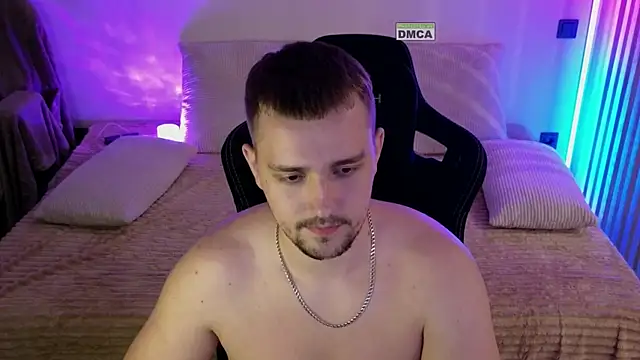 Larstar01 – Naživo XXX chat
