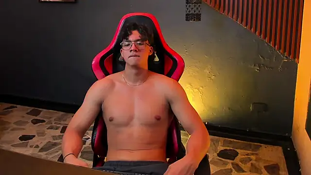 Axxel_Muscle Chat XXX live