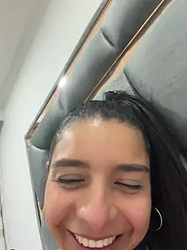 violeta365 XXX чат на живо
