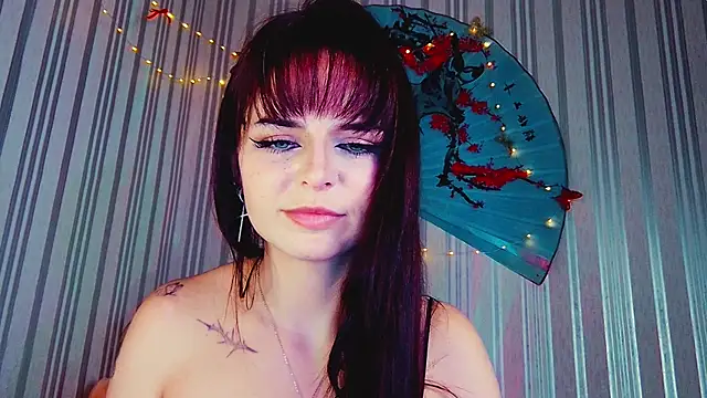 ArianaLight – Live XXX-chat