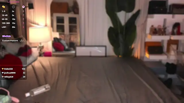 ParisianDoll Webcam show
