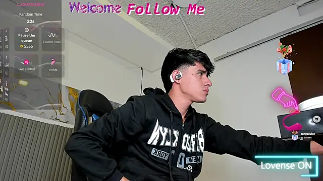 Dyla_n18 라이브 XXX 채팅