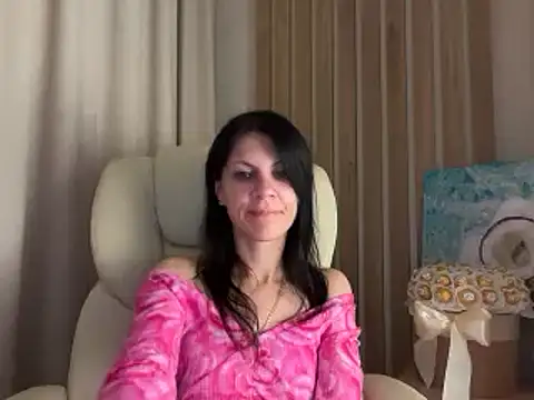 Chatroom XXX en direct de InjaAtHome