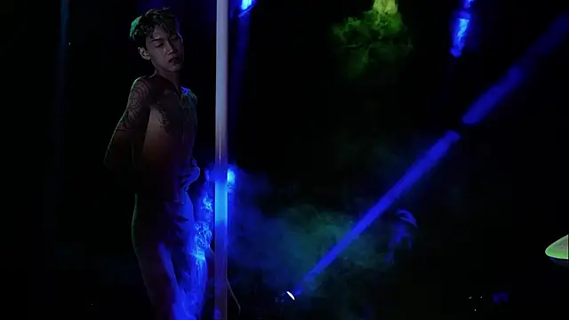 NDN-666 élő XXX-chatje