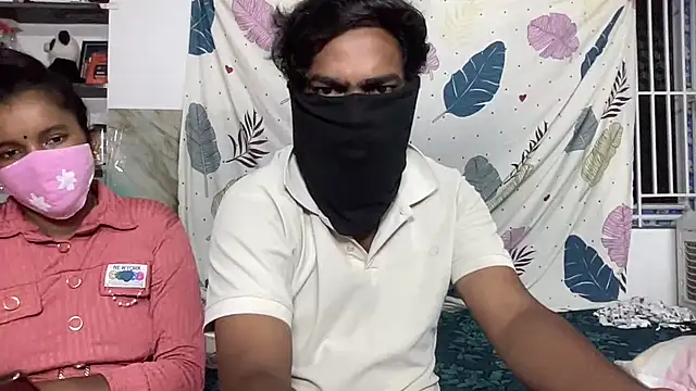 TN_IN_Romantic_Couples' Webcam Show