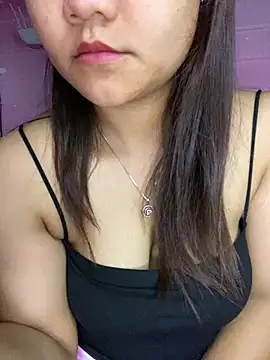 Sunset-yll Adlı Modelin Canlı XXX Sohbeti