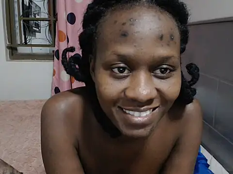 CandyLovesU2 Chat XXX in diretta
