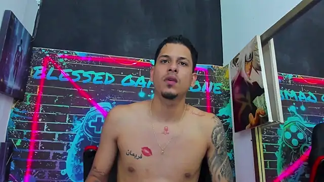 Chat XXX en directo de Klaar_Blessed