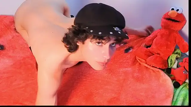 צ'אט XXX בשידור חי של LittleTymmy