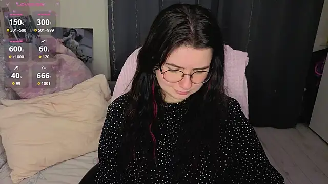 Kitty-Katty élő XXX-chatje