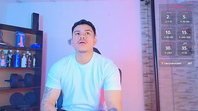 jeisonstark XXX чат на живо