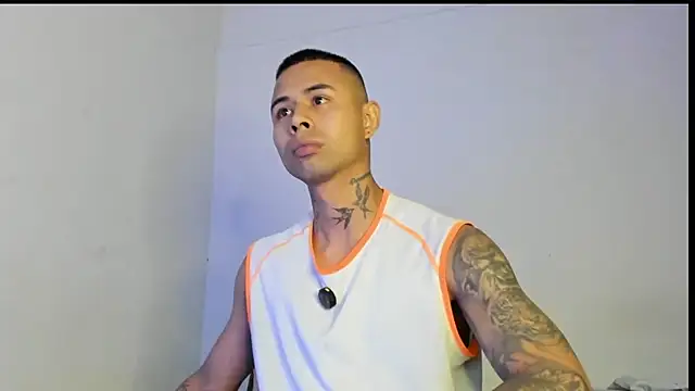 _Logan_Colton_n Live XXX chat