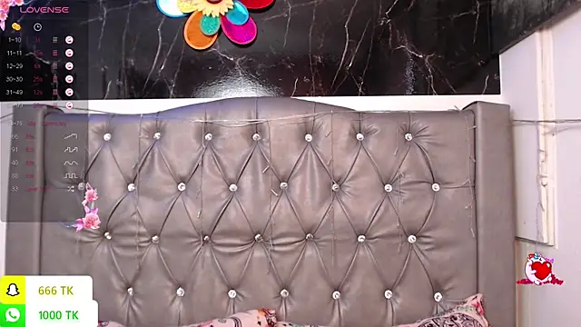 دردشة LAILAGUMMY الجنسية المباشرة