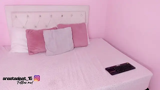 צ'אט XXX בשידור חי של Miia_Thompsonn