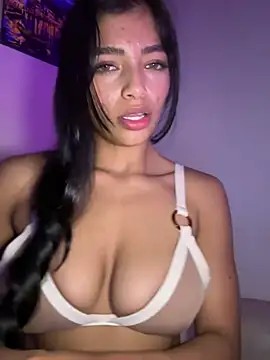 AgathaGeorgiou Adlı Modelin Web Kamerası Şovu