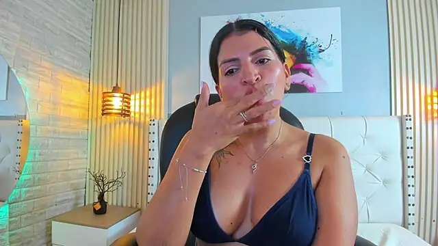 Chat +18 de orion__smith ao vivo