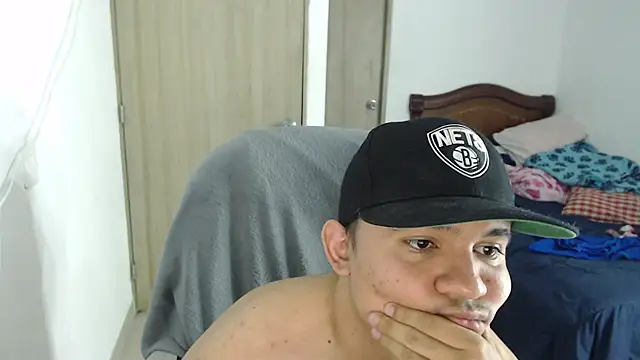 ThiagoHoyos Webcam-Show