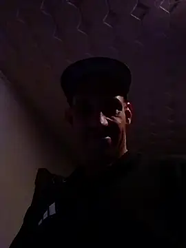 Chat +18 de Codymc89 ao vivo