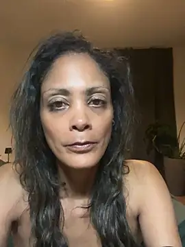 Cherry-Muse – Live XXX-chat