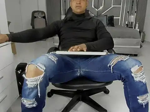 Chatroom XXX en direct de master_leather