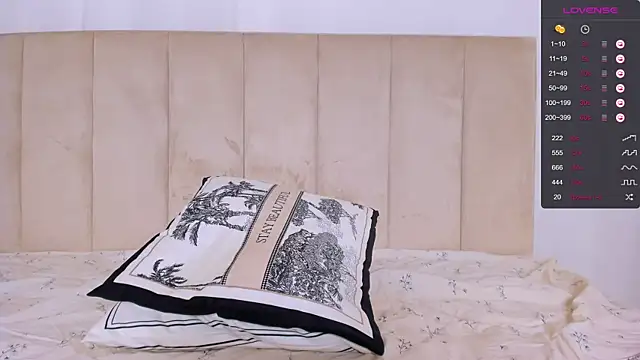 mayWaya XXX чат на живо