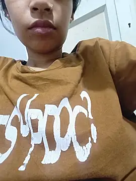 Aameesha's Live XXX Chat