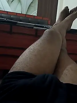 Rohit657600 élő XXX-chatje