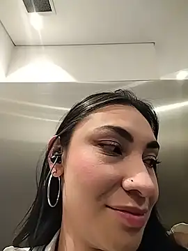 Ivonny911 live XXX chat