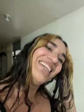 Chat XXX ao vivo de Sweet_vicky_hot
