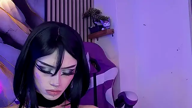 chloe_jacksonn élő XXX-chatje
