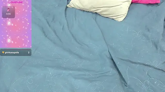XXX chat uživo modela Dantzel_