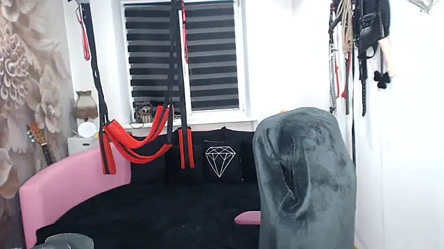 MISSgoddessMARIA Chat XXX live