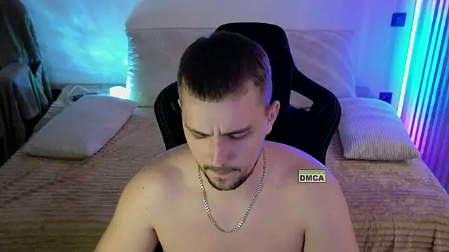 Larstar01 XXX чат на живо
