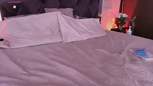 دردشة Evelyn__16 الجنسية المباشرة