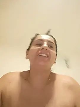 Chat XXX ao vivo de Salvaje_ambitious
