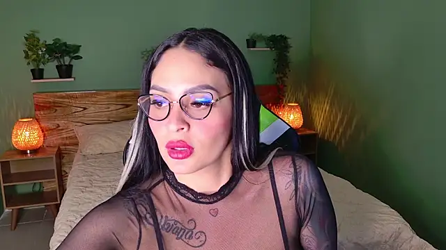 Rileywomms' Live XXX Chat