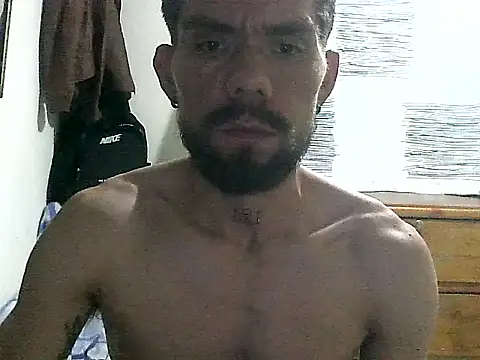 thomas2wood Live XXX Chat