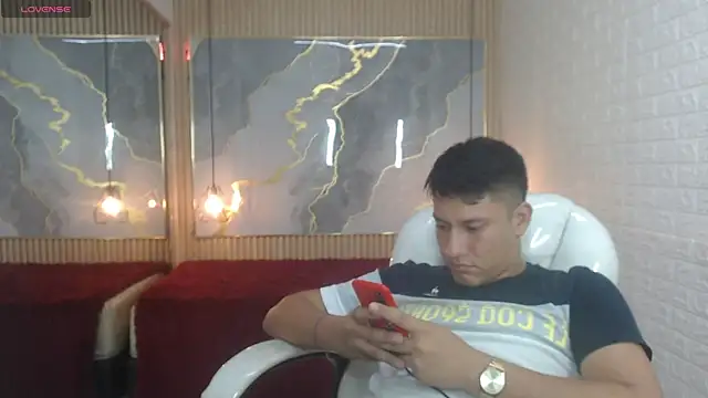 DominantBoy4 Live XXX-chat