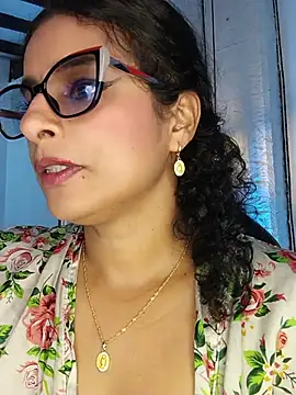 Alizon_1 Chat XXX live